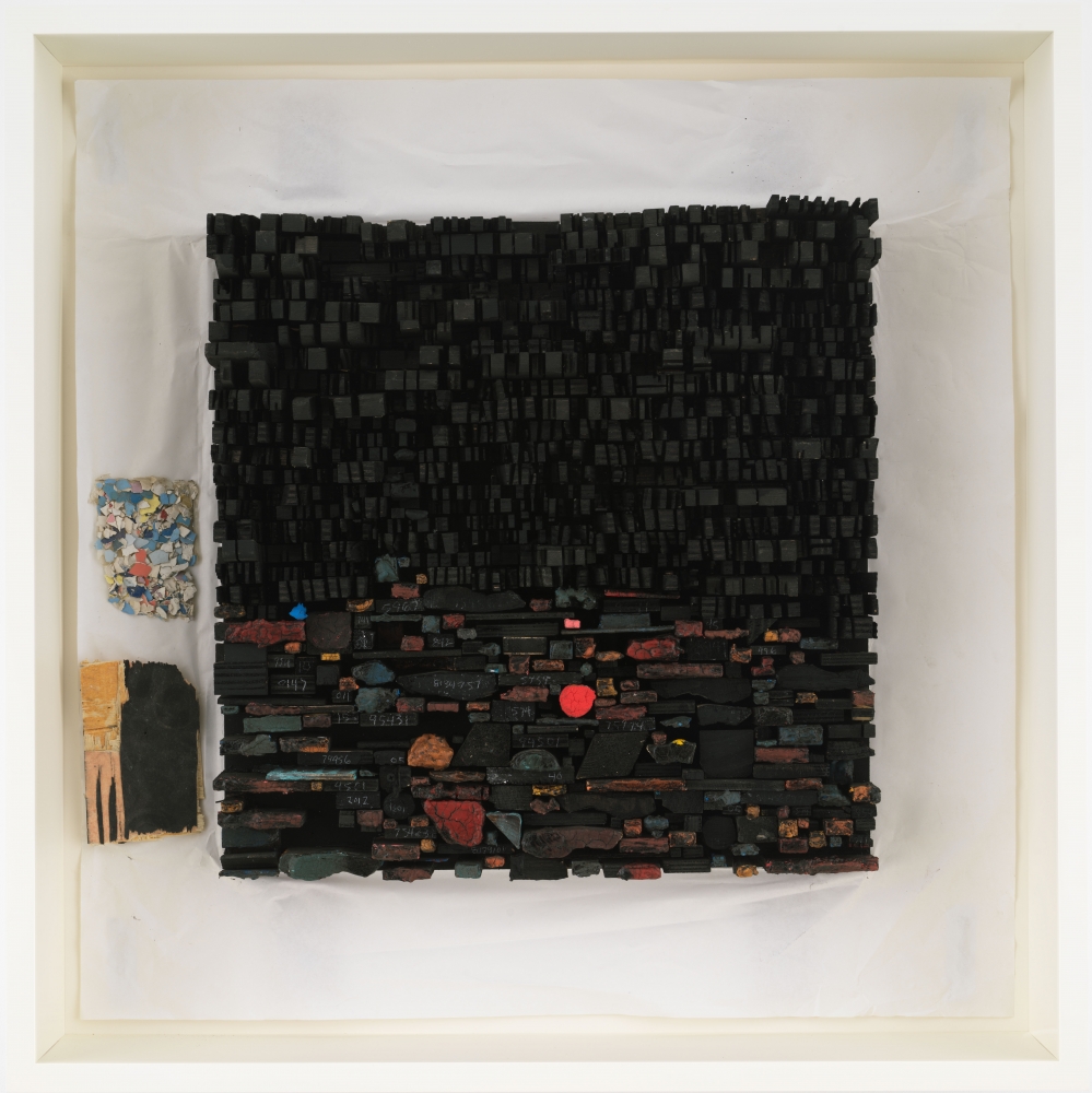 Leonardo Drew Number 95SD, 2021 Wood, plaster and paint on paper 35 x 34 3/4 x 5 1/4 inches 88.9 x 88.3 x 13.3 cm