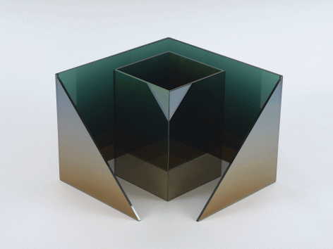 ALT="Larry Bell  DECONSTRUCTED CUBE SS (Emerald / Spa / Sunflower), 2020  Laminated glass coated with stainless steel and titanium oxide"